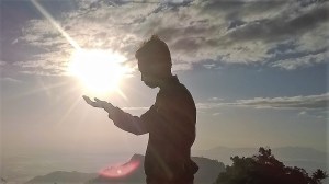 light-2428124_1920 (2)